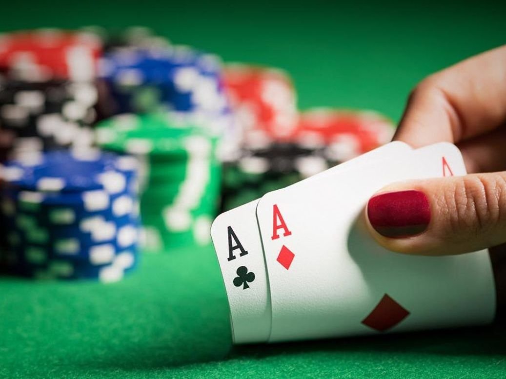 Soportes Para Cartas De Póker LotFancy – 2 Piezas De Plástico Azul, Manos Libres, Hasta 15 Cartas